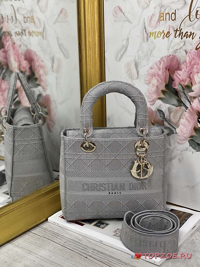 DIOR MEDIUM LADY D-LITE BAG GRAY M0565 SIZE 24 x 20 x 11 CM - 1