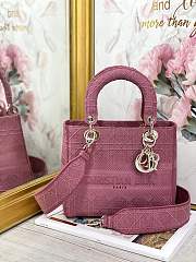 DIOR MEDIUM LADY D-LITE BAG ROSEWOOD M0565 SIZE 24 x 20 x 11 CM - 1
