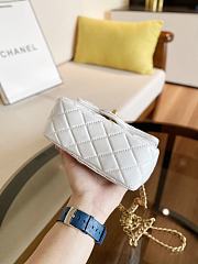 CHANEL MINI FLAP BAG WHITE  - 6