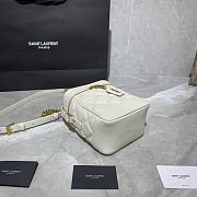 YSL 80'S VANITY BAG IN CARRÉ-QUILTED WHITE 649779 SIZE 14.5 x 16.5 x 9 CM - 5