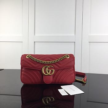 GUCCI GG MARMONT SMALL MATELASSÉ RED ‎443497 SIZE 26 x 15.5 x 6 CM