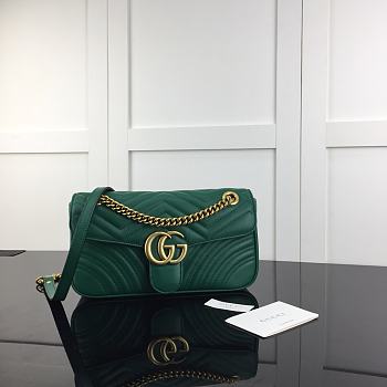 GUCCI GG MARMONT SMALL MATELASSÉ EMERALD GREEN ‎443497 SIZE 26 x 15.5 x 6 CM