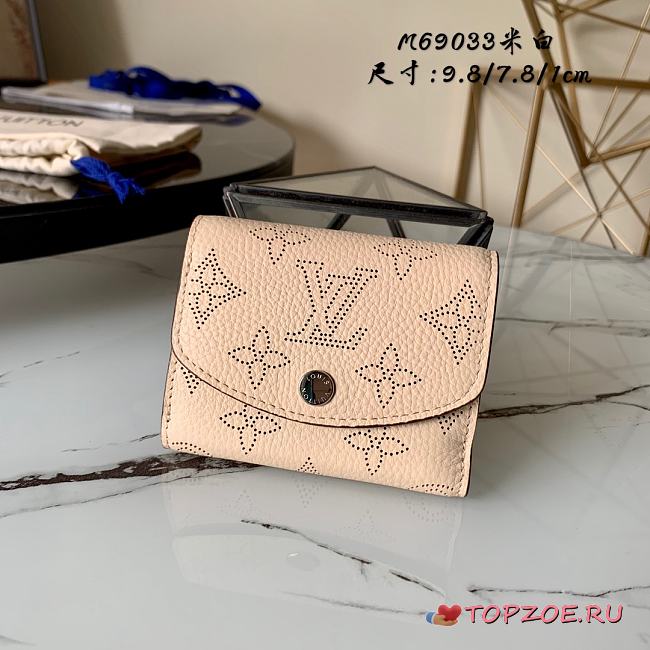 LV IRIS XS WALLET CREAM M67498 SIZE 9.8 x 7.8 x 1 CM - 1