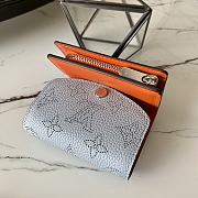 LV IRIS XS WALLET CORNFLOWER BLUE M67498 SIZE 9.8 x 7.8 x 1 CM - 4