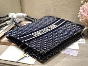 DIOR BOOK TOTE BLUE OBLIQUE EMBROIDERY M1286 SIZE 41.5 x 34.5 x 16 CM - 5