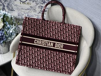 DIOR BOOK TOTE BURGUNDY OBLIQUE EMBROIDERY M1286 SIZE 41.5 x 34.5 x 16 CM