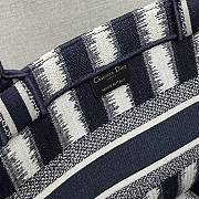 DIOR BOOK TOTE BLUE D-STRIPES M1296 SIZE 36.5 x 28 x 17.5 CM - 4