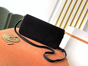 YSL KATE 99 WITH TASSEL BLACK SUEDE 604276 SIZE 26 x 13.5 x 4.5 CM - 3