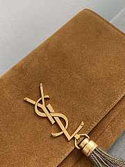 YSL KATE 99 WITH TASSEL CARAMEL SUEDE 604276 SIZE 26 x 13.5 x 4.5 CM - 6