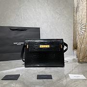 YSL MANHATTAN IN CROCODILE-EMBOSSED BLACK 579271 SIZE 29x20.5x7 CM - 1