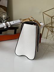 LV TWIST MM M57666 SIZE 23 x 17 x 9.5 CM - 3