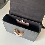 LV TWIST MM M57667 SIZE 23 x 17 x 9.5 CM - 4