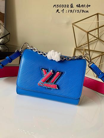 LV TWIST PM M57669 SIZE 19 x 15 x 9 CM