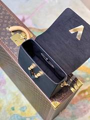LV TWIST MM BLACK M58688 SIZE 23 x 18 x 8 CM - 2