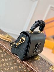 LV TWIST PM BLACK M58571 SIZE 18 x 13 x 8 CM - 3