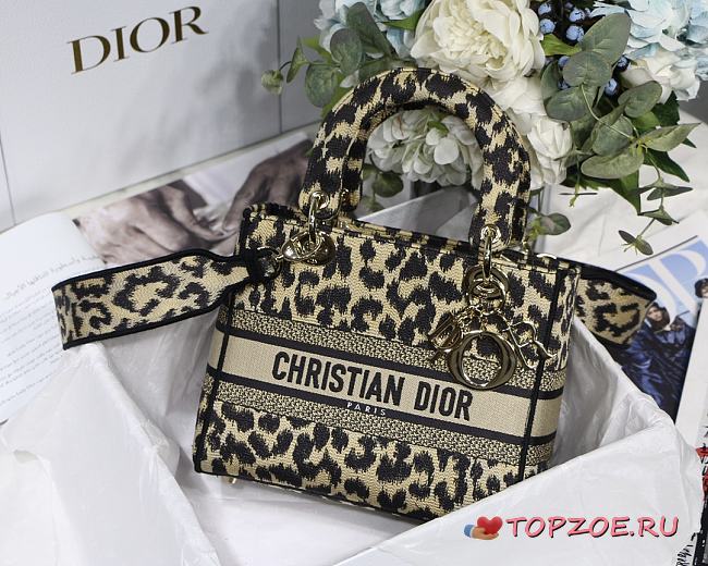 DIOR MEDIUM LADY D-LITE BEIGE MIZZA M0565 SIZE 24 x 20 x 11 CM - 1