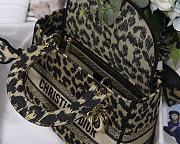 DIOR MEDIUM LADY D-LITE BEIGE MIZZA M0565 SIZE 24 x 20 x 11 CM - 3