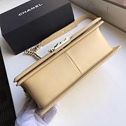 CHANEL BOY BAG BEIGE A67086 SIZE 25 x 15 x 7 CM - 3
