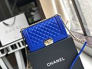 CHANEL BOY BAG BLUE A67086 SIZE 25 x 15 x 7 CM - 5