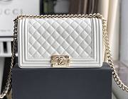 CHANEL BOY BAG WHITE A67086 SIZE 25 x 15 x 7 CM - 1