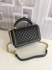 CHANEL BOY BAG WITH TOP HANDLE BLACK A67086 SIZE 25 CM - 6