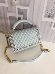 CHANEL BOY BAG WITH TOP HANDLE LIGHT BLUE A67086 SIZE 25 CM - 6
