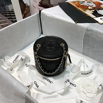 CHANEL SMALL VANITY WITH CHAIN BLACK SIZE 9CM