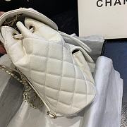 CHANEL BACKPACK WHITE SIZE 21.5CM - 4
