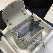 CHANEL BACKPACK GRAY SIZE 21.5CM - 4