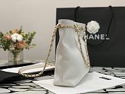 CHANEL SMALL SHOPPING BAG WHITE AS2374 SIZE 24 x 31 x 7 CM - 5