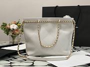 CHANEL SMALL SHOPPING BAG WHITE AS2374 SIZE 24 x 31 x 7 CM - 3