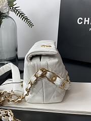 CHANEL SMALL HOBO BAG WHITE AS2479 SIZE 13 x 19 x 7 CM - 2