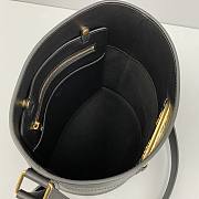 CELINE BUCKET MAILLON TRIOMPHE BLACK 193043 SIZE 25 X 29 X 22 CM - 2
