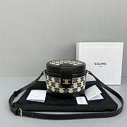 CELINE MEDIUM TAMBOUR BAG TRIOMPHE EMBROIDERY 195192 SIZE 17 X 12 X 17 CM - 1