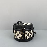 CELINE MEDIUM TAMBOUR BAG TRIOMPHE EMBROIDERY 195192 SIZE 17 X 12 X 17 CM - 4