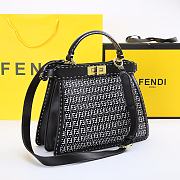 FENDI PEEKABOO ISEEU MEDIUM BLACK BRAIDED LEATHER 8BN321 SIZE 33 CM - 3