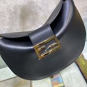 FENDI CROISSANT BLACK LEATHER 8BR790 SIZE 29 x 22 x 3 CM - 2