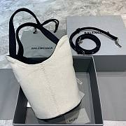 BALENCIAGA WAVE SMALL TOTE BAG WHITE 599332 SIZE 23 x 21 x 15.5 CM - 6