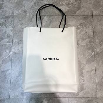 BALENCIAGA SHOPPING TOTE BAG M WHITE 482545 SIZE 32 x 10 x 43 CM