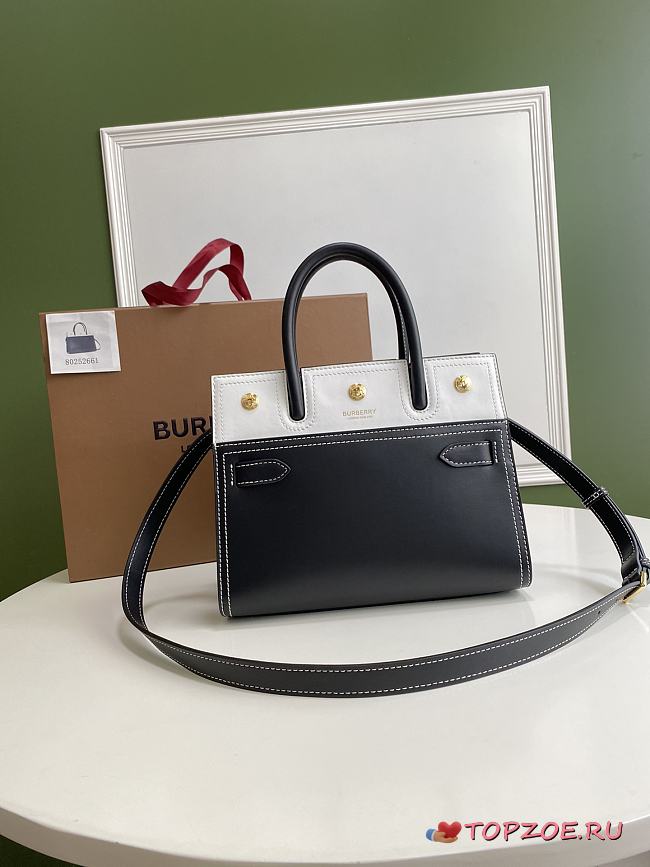 BURBERRY MINI TWO-HANDLE TITLE BAG BLACK & WHITE 80254721 SIZE 26 CM - 1