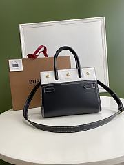 BURBERRY MINI TWO-HANDLE TITLE BAG BLACK & WHITE 80254721 SIZE 26 CM - 1
