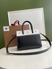 BURBERRY MINI TWO-HANDLE TITLE BAG BLACK & WHITE 80254721 SIZE 26 CM - 5