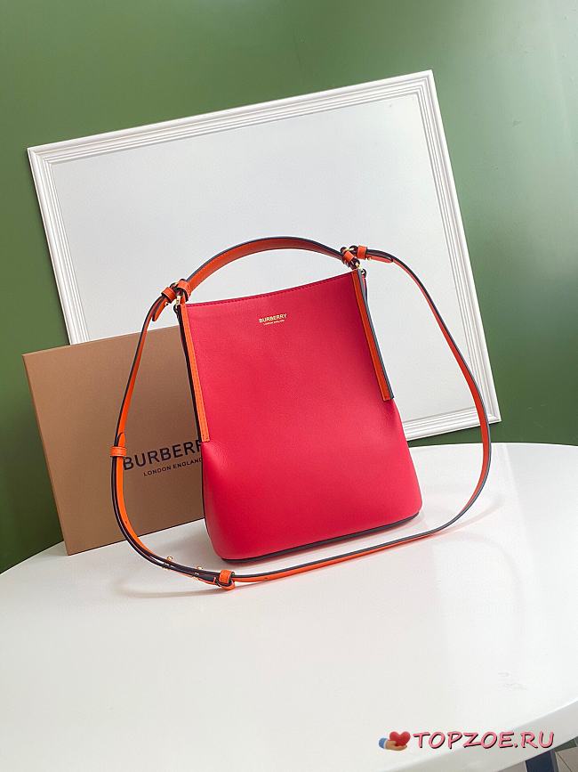 BURBERRY SMALL PEGGY BUCKET BAG RED 80268241 SIZE 21 x 16.5 x 25 CM - 1