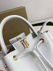 BURBERRY MONOGRAM WHITE BUCKET BAG 80265951 SIZE 16 x 15 x 17.5 CM - 3
