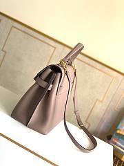 LV LOCKME EVER MM M56094 SIZE 33.5 x 21.5 x 14.5 CM - 3