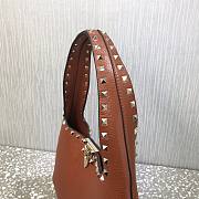 VALENTINO SMALL ROCKSTUD HOBO BAG BROWN VSF0NO SIZE 36 x 23 x 4 CM - 2
