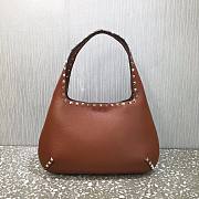 VALENTINO SMALL ROCKSTUD HOBO BAG BROWN VSF0NO SIZE 36 x 23 x 4 CM - 5