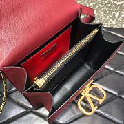 VALENTINO VSLING SHOULDER BAG BORDEAUX SIZE 22 x 11 x 17 CM - 3