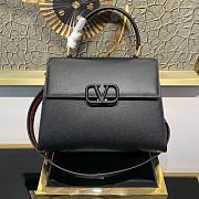VALENTINO LARGE VSLING HANDBAG BLACK SIZE 30 x 21 x 14 CM - 1