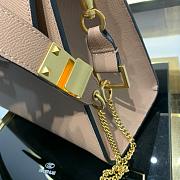 VALENTINO LARGE VSLING HANDBAG BEIGE SIZE 30 x 21 x 14 CM - 3